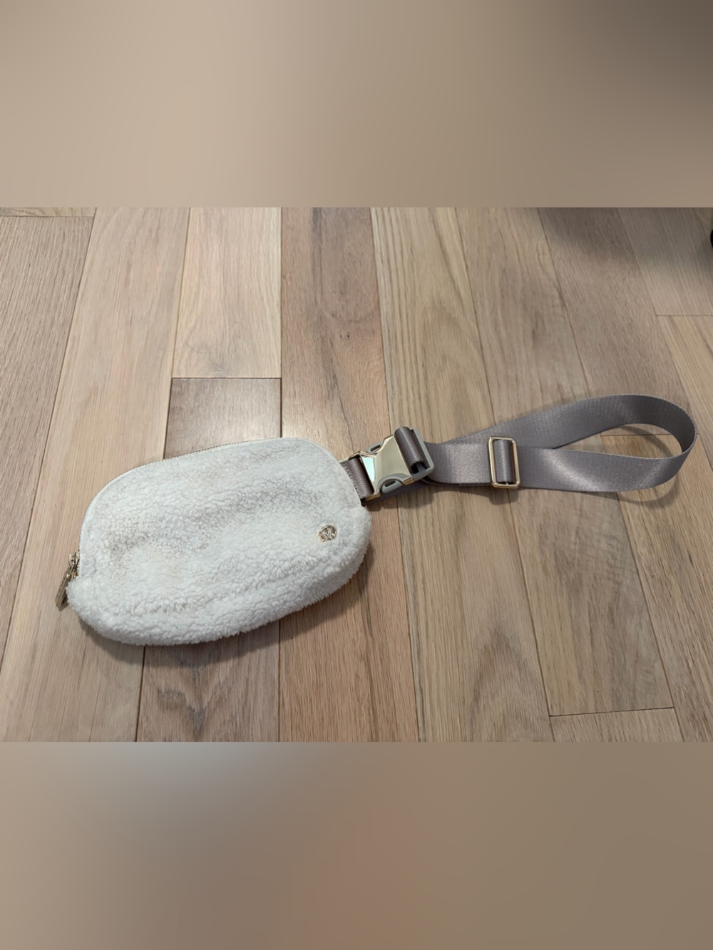 lululemon athletica Cream Sherpa Card & Key Pouch with Gray Strap
